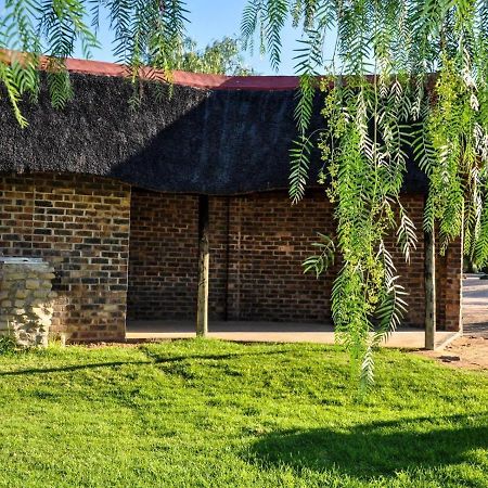 Die Dam - Transkalahari End Resort Gobabis Esterno foto