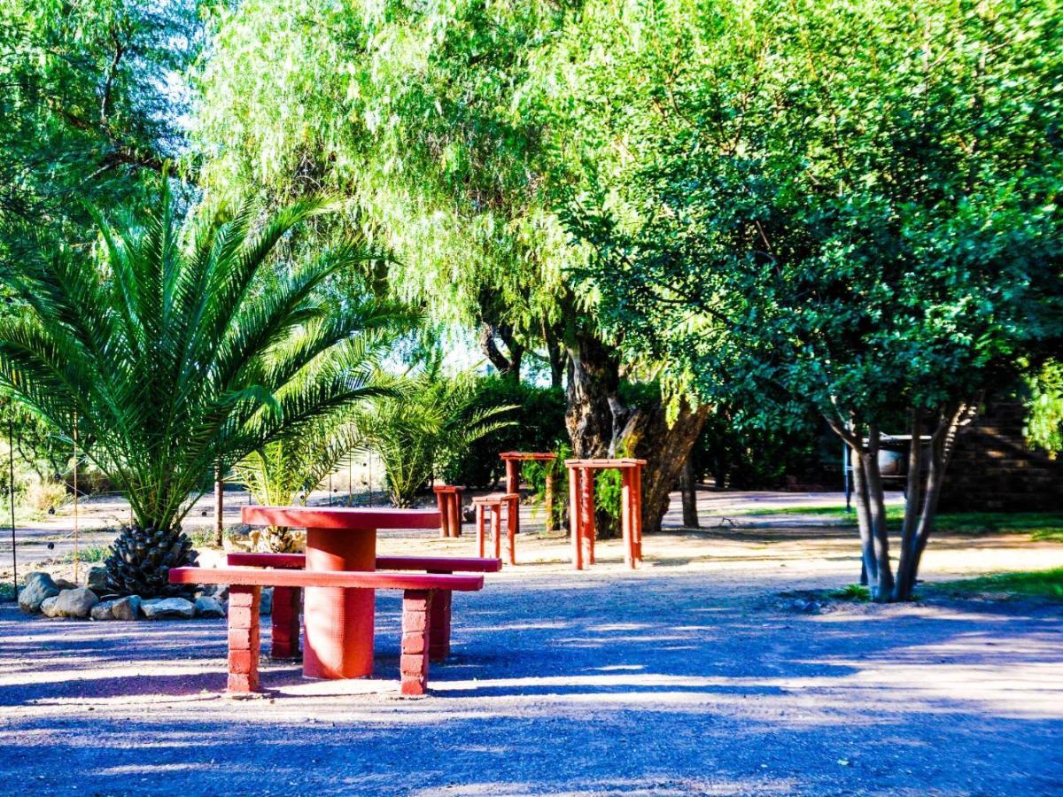 Die Dam - Transkalahari End Resort Gobabis Esterno foto