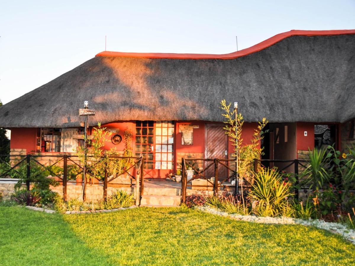 Die Dam - Transkalahari End Resort Gobabis Esterno foto